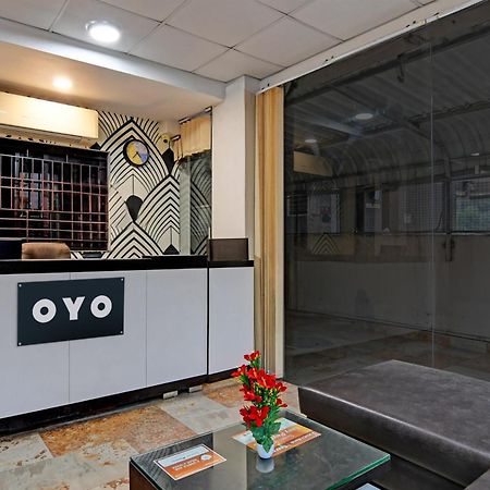 Hotel O Shivaalay Inn Near Newtown Bus Stand Колката Екстер'єр фото