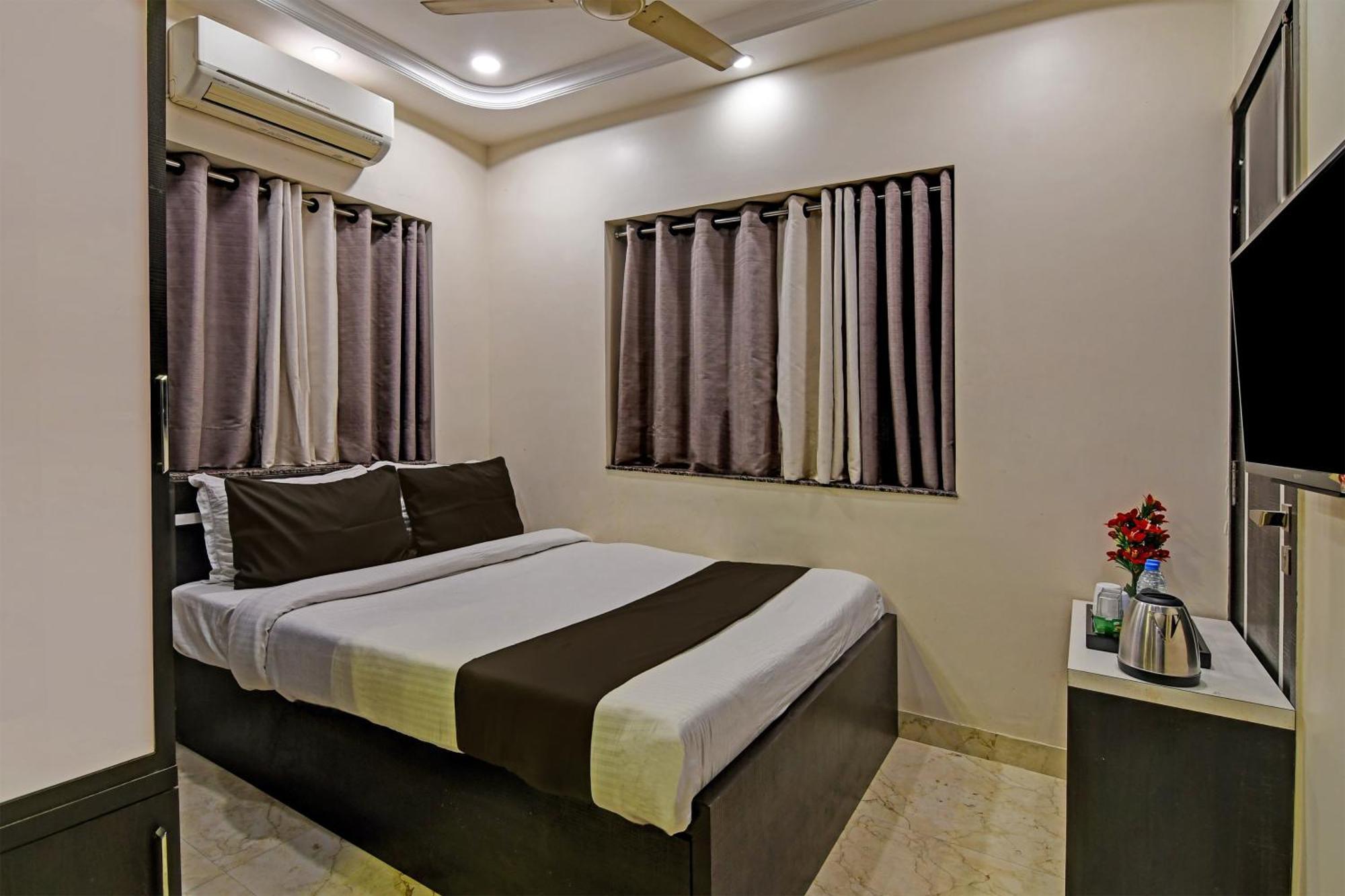 Hotel O Shivaalay Inn Near Newtown Bus Stand Колката Екстер'єр фото